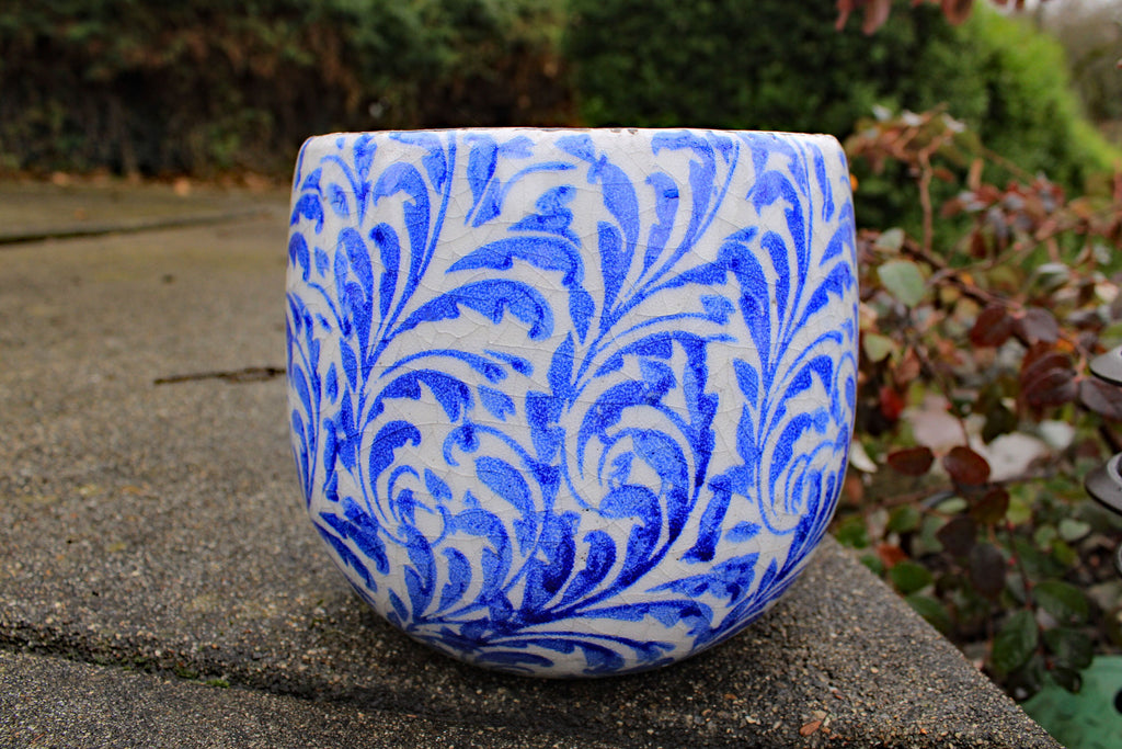 Old World Ceramic Blue and White Feather Pattern Fat Belly Round planters