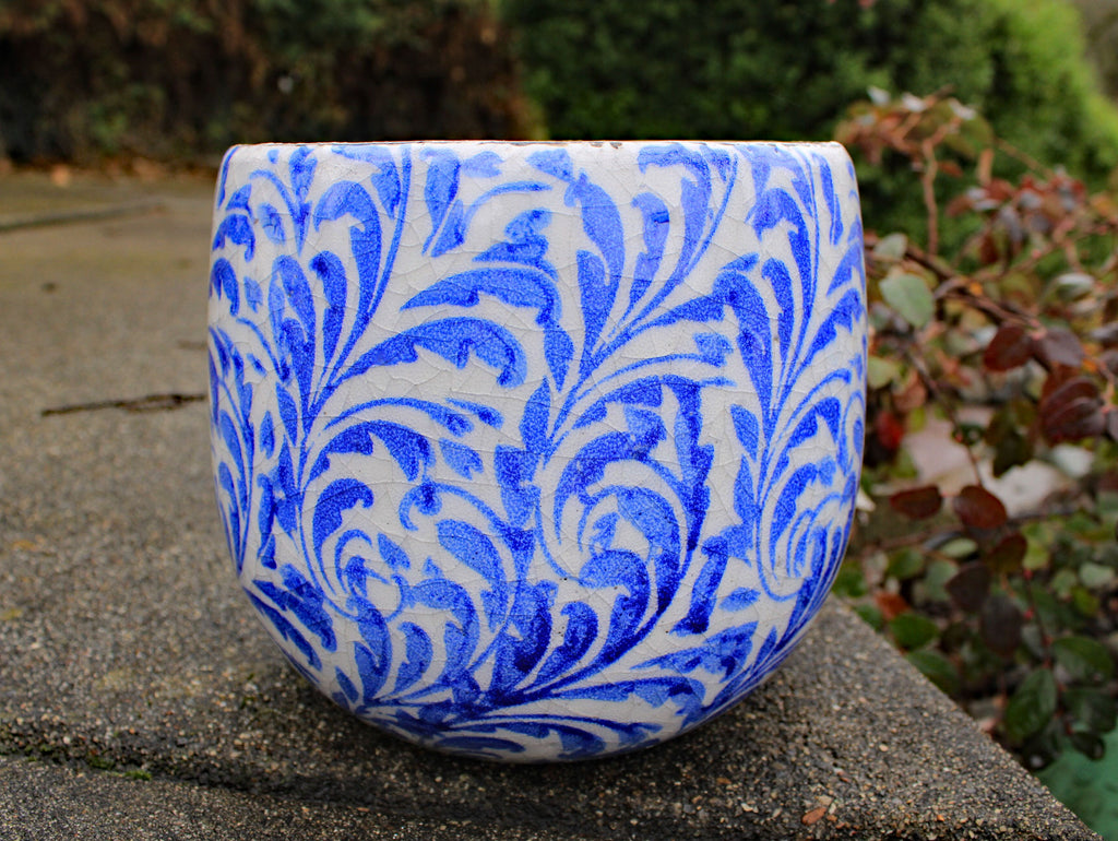 Old World Ceramic Blue and White Feather Pattern Fat Belly Round planters