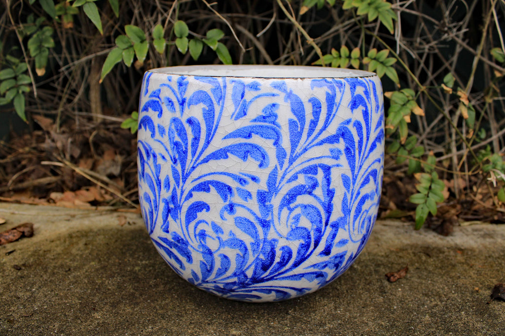 Old World Ceramic Blue and White Feather Pattern Fat Belly Round planters