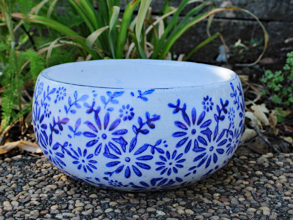 Old World Vintage Blue and White Ceramic Daisy Pattern Garden pots Available in 2 Sizes