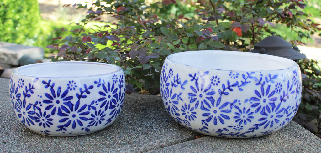 Old World Vintage Blue and White Ceramic Daisy Pattern Garden pots Available in 2 Sizes