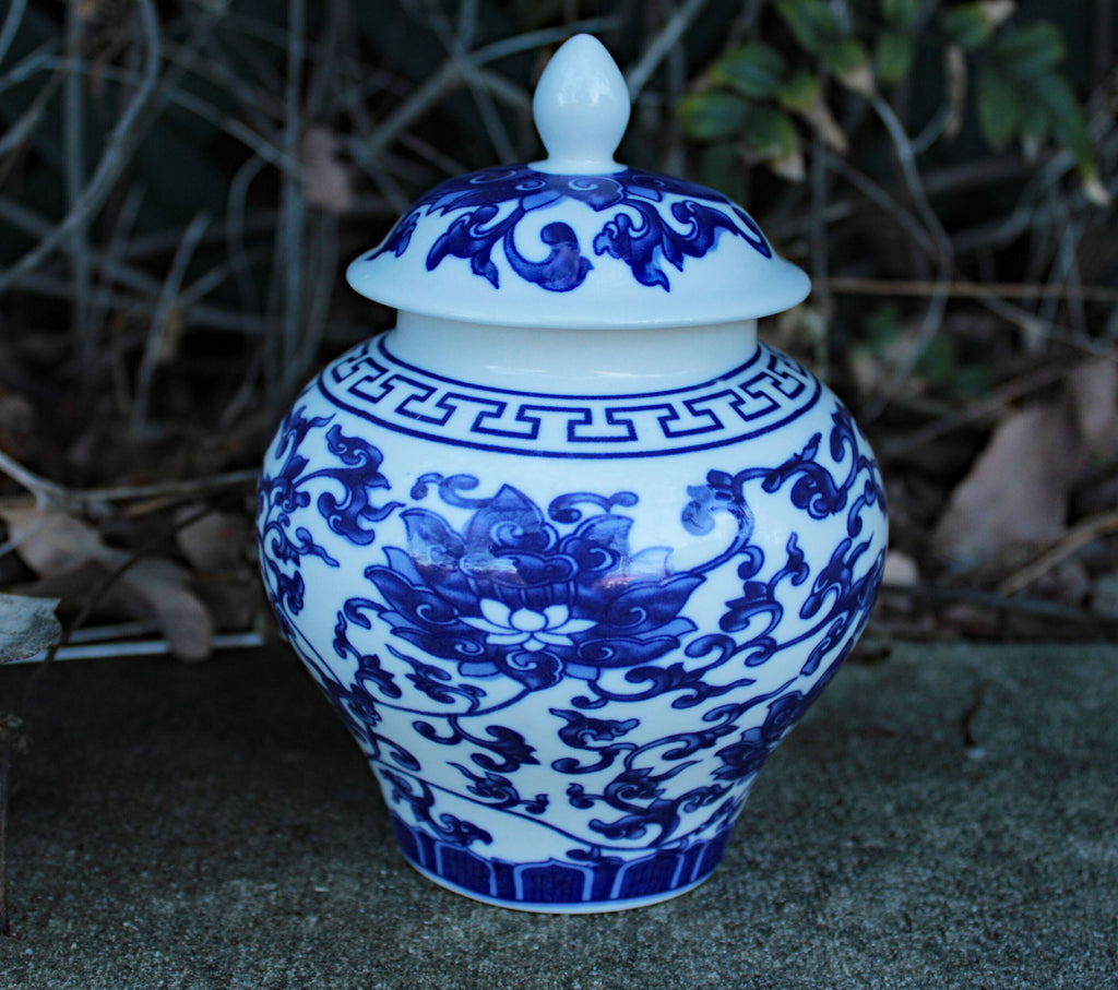 Ancient Chinese Style Blue and White Porcelain Lotus Helmet-Shaped Temple Jar, 2 sizes available