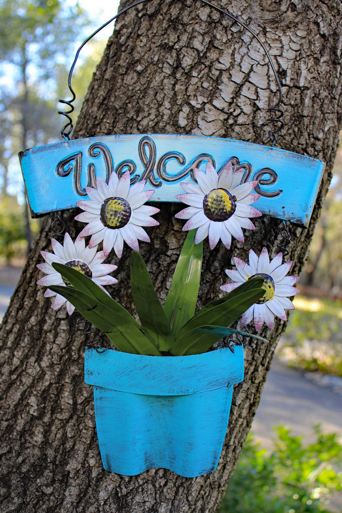 Decorative Shabby Chic Welcome Sign with Floral Planter, 4 Colors Available.