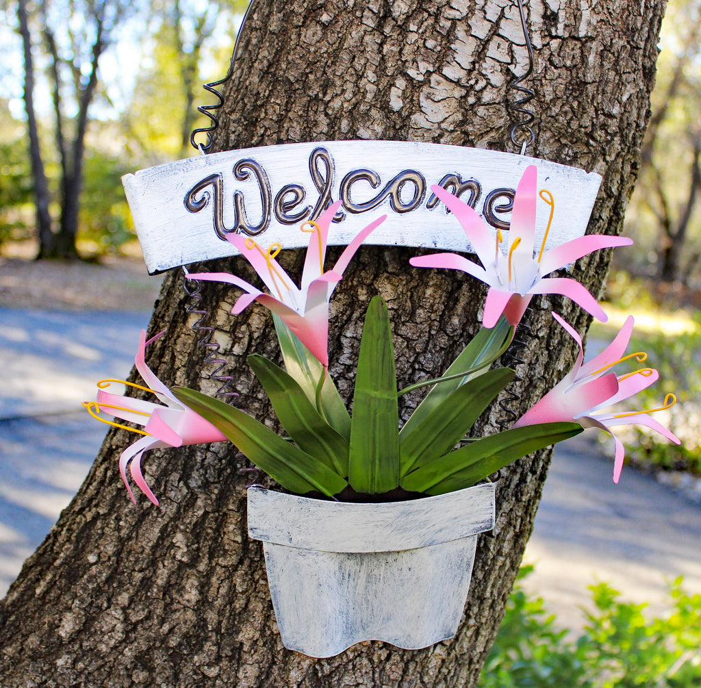 Decorative Shabby Chic Welcome Sign with Floral Planter, 4 Colors Available.